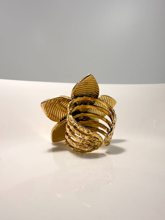 Aurea Bloom Ring