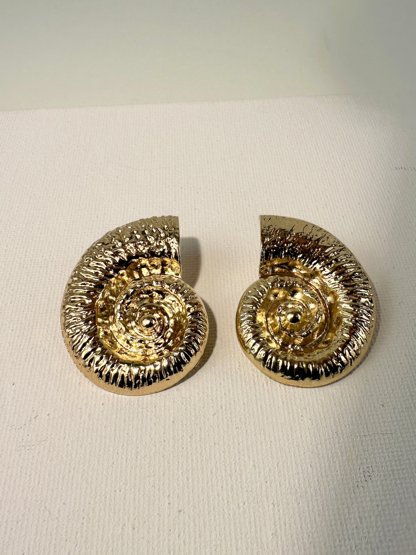 Golden Shell Set